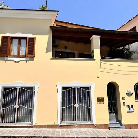 Pied-a-terre Casa Caterina * Lacco Ameno (Isola d'Ischia)